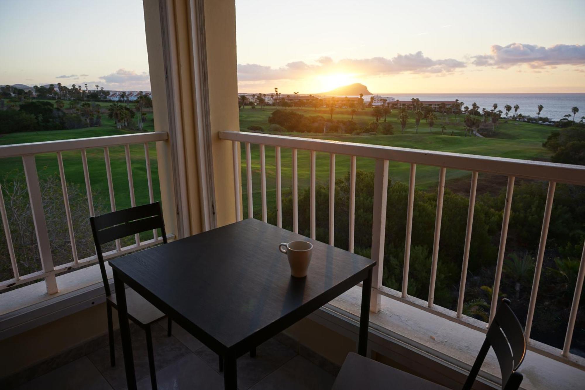 Golf Del Sur Apartment - Magnificent Panorama Of The Ocean, El Teide, And Montana Roja Сан Мигель Экстерьер фото