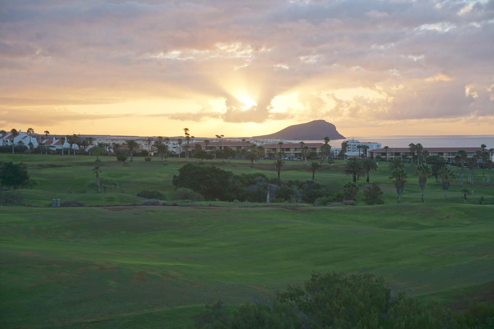 Golf Del Sur Apartment - Magnificent Panorama Of The Ocean, El Teide, And Montana Roja Сан Мигель Экстерьер фото